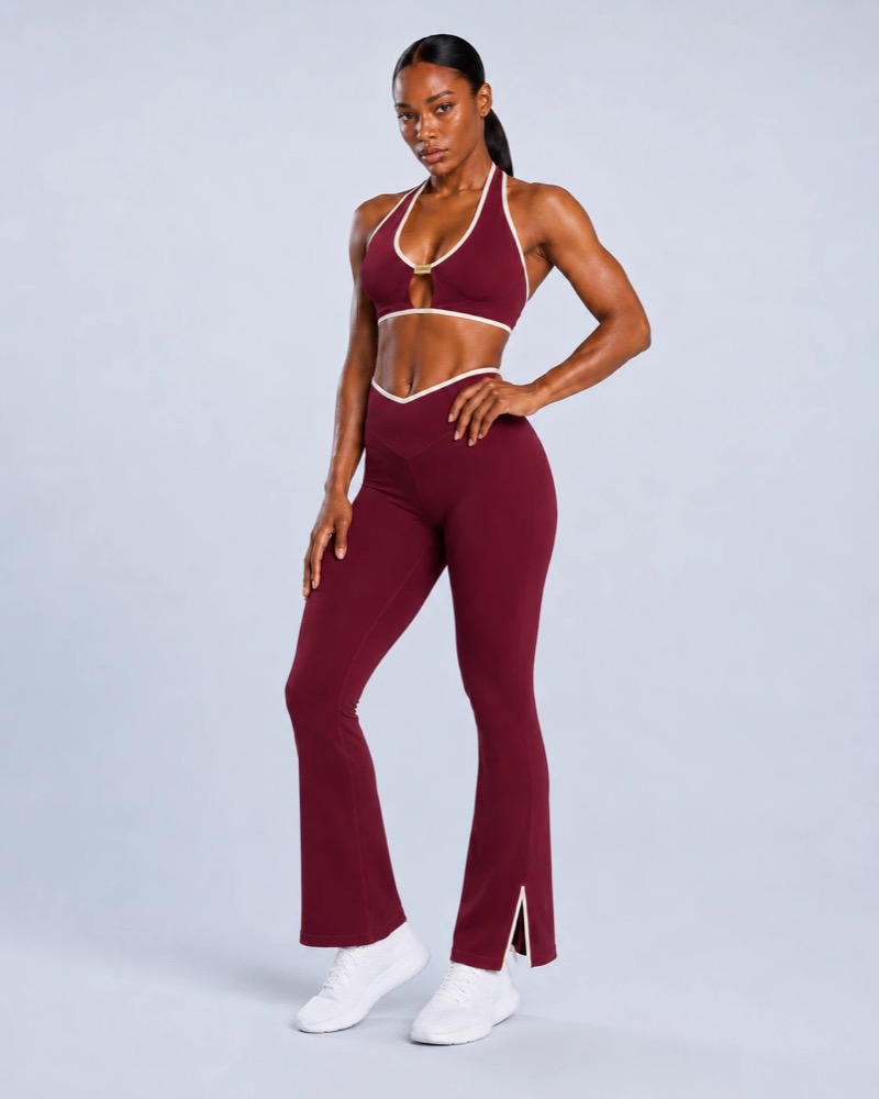 Seamless halter bra and V-waist flare pants set with contrast trim